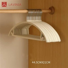 الشماعات المخملية الصغيرة